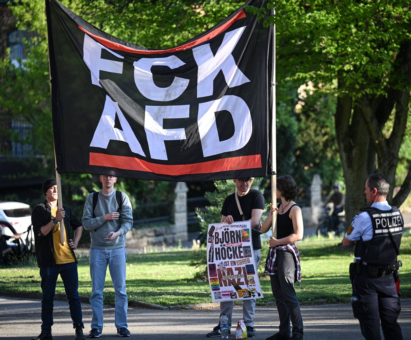 Antifa protestuje proti AfD, Bádensko-Württembersko, duben 2025