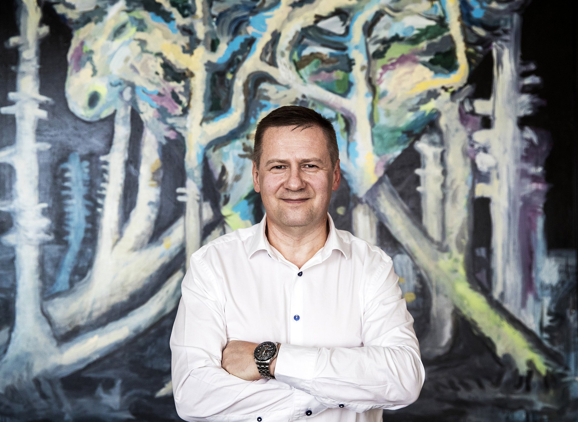 "Předtím bych nevěřil, že politika v Akademii věd se může odehrávat i těmito prostředky." (Jiří Homola)