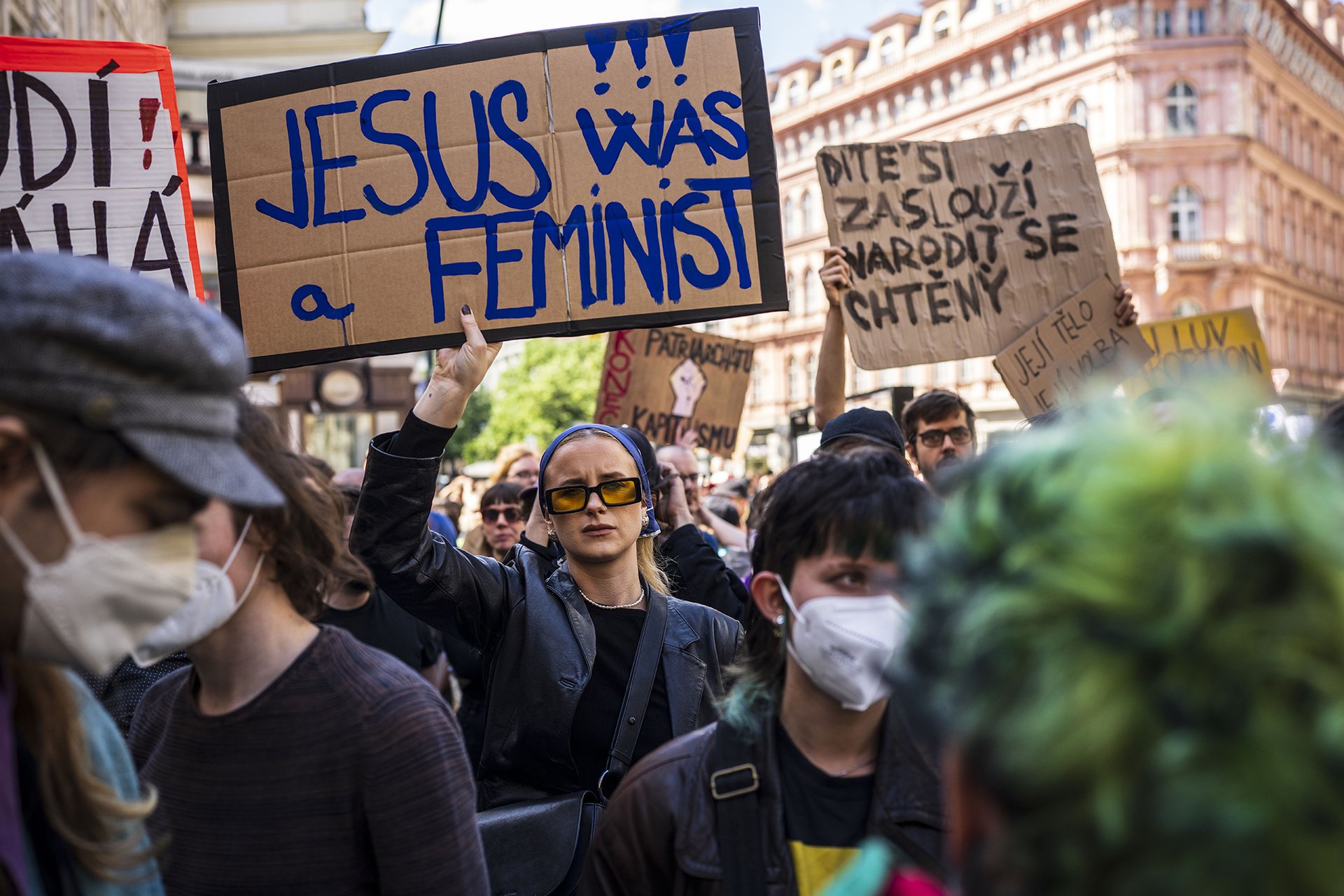 Nejsme proti dětem. Jsme proti Radimu Ucháčovi. (Blokáda Pochodu pro život)