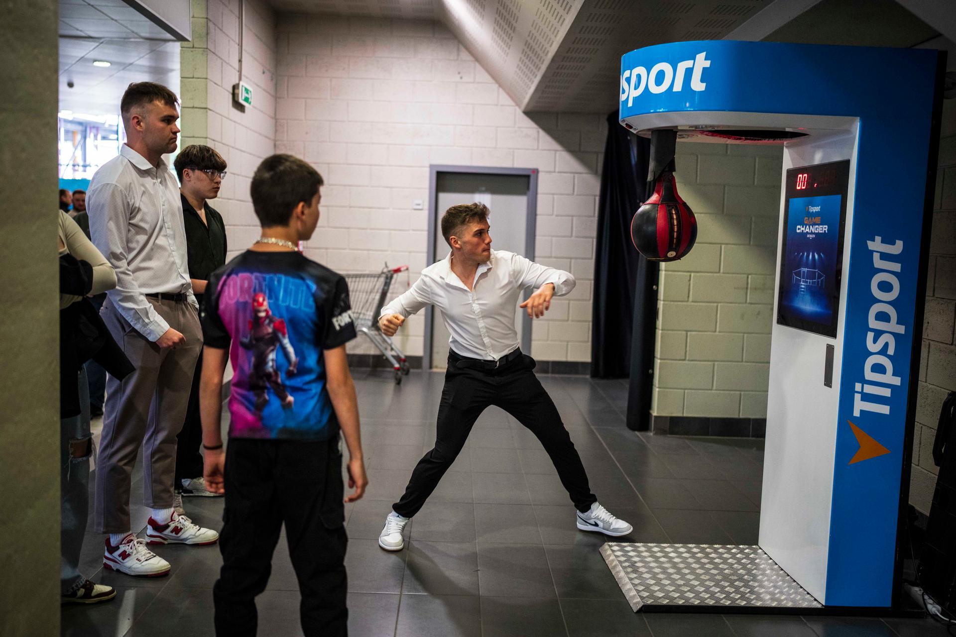 „Ať si každý říká, co chce, ale chlap to potřebuje, popasovat se a cítit sílu.“