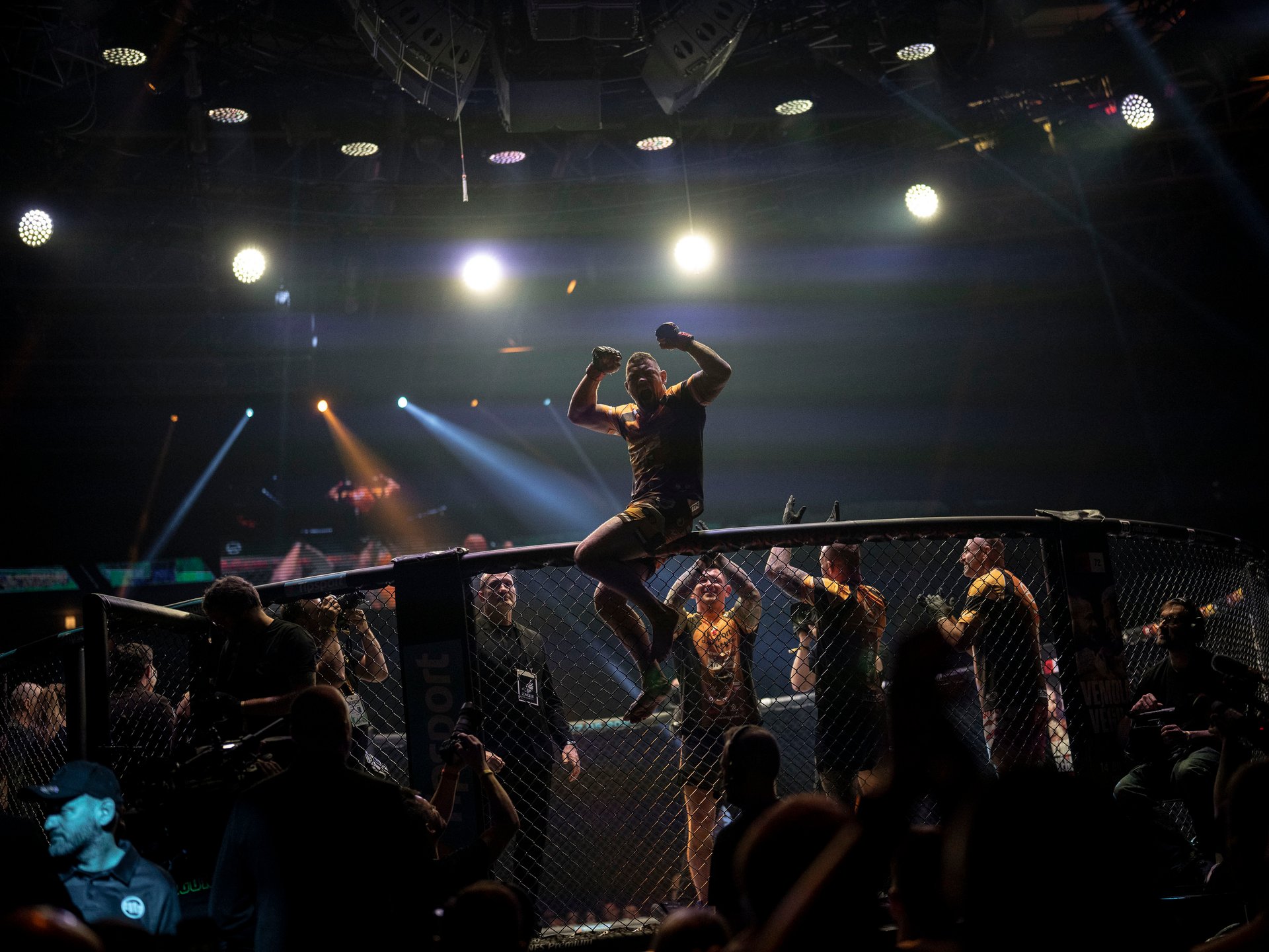 Oktagon, MMA