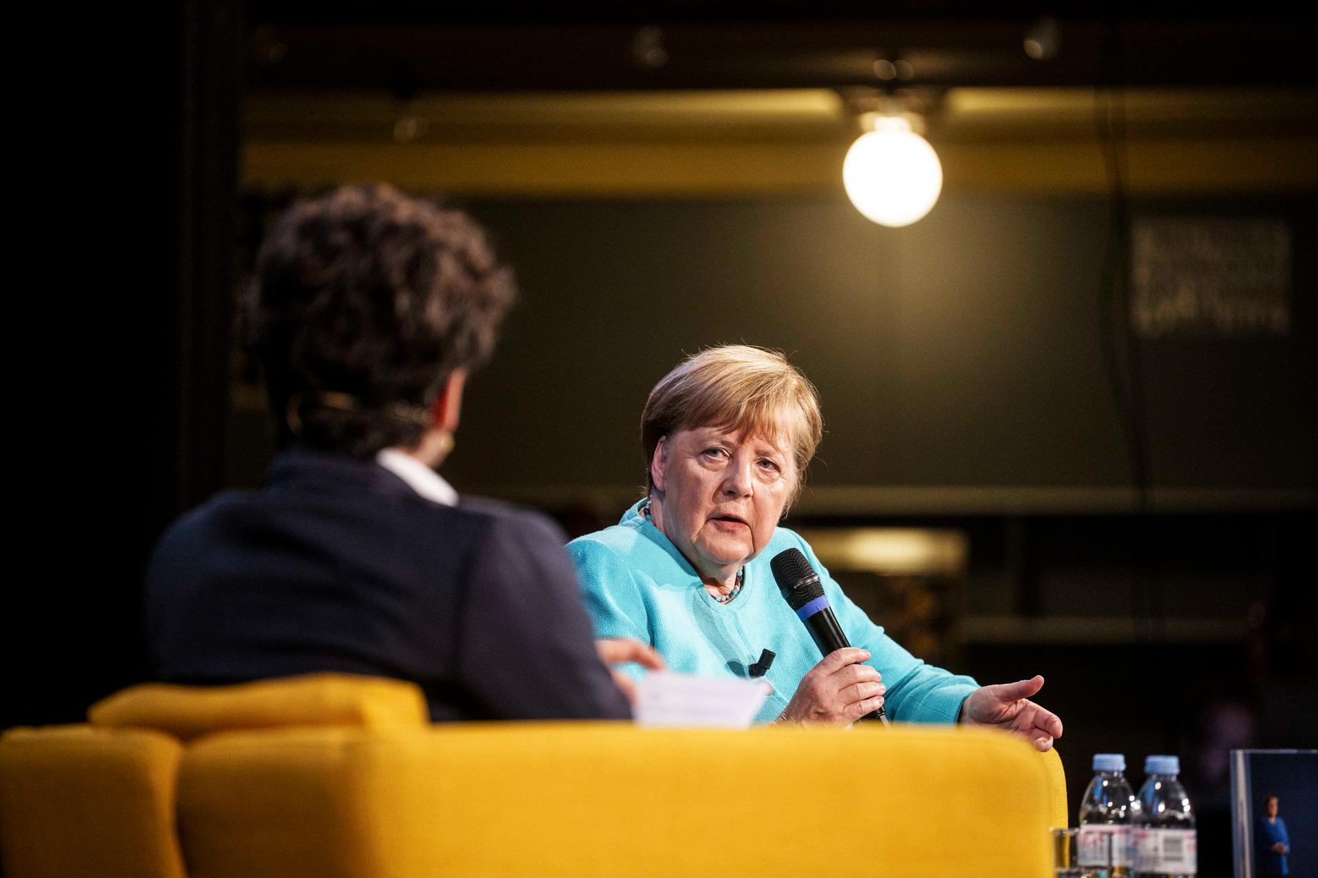Angela Merkel, Lucerna, 2025