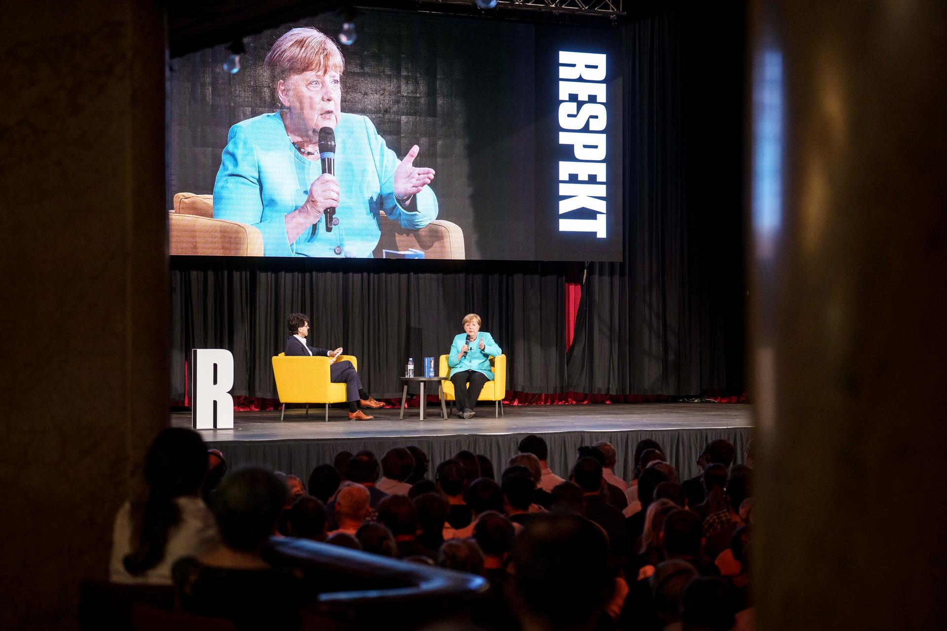 Angela Merkel, Lucerna, 2025