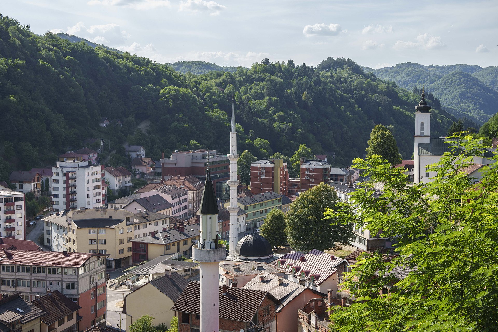 Srebrenica byla před válkou oblíbenou destinací lázeňských hostů. Dnes je pustá a tichá.