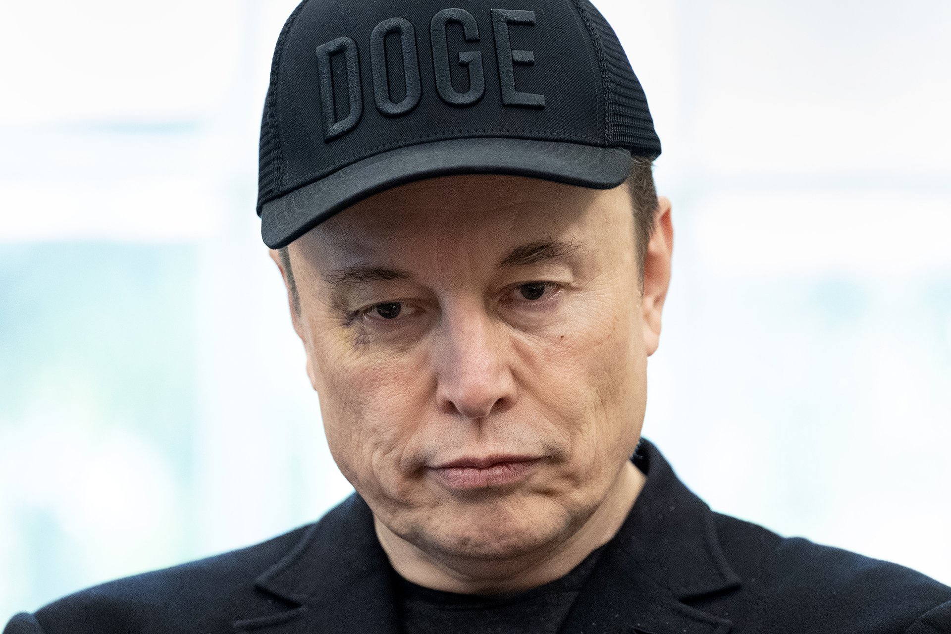 Elon Musk si nejspíš nedělá iluze o tom, že vybuduje stranu, jež pošle republikány nebo demokraty na smetiště dějin. 
