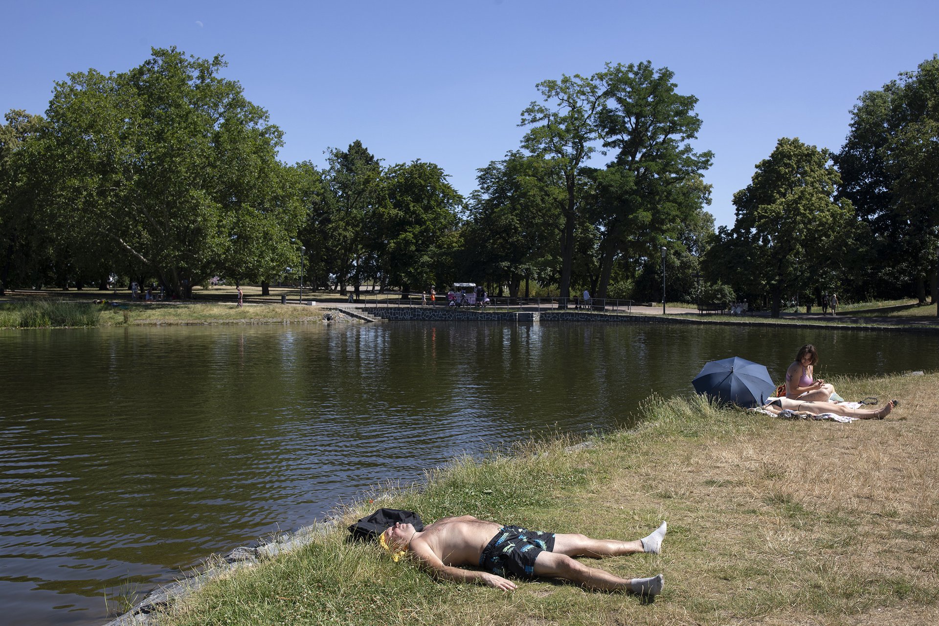 Teplo ve městě. Praha.