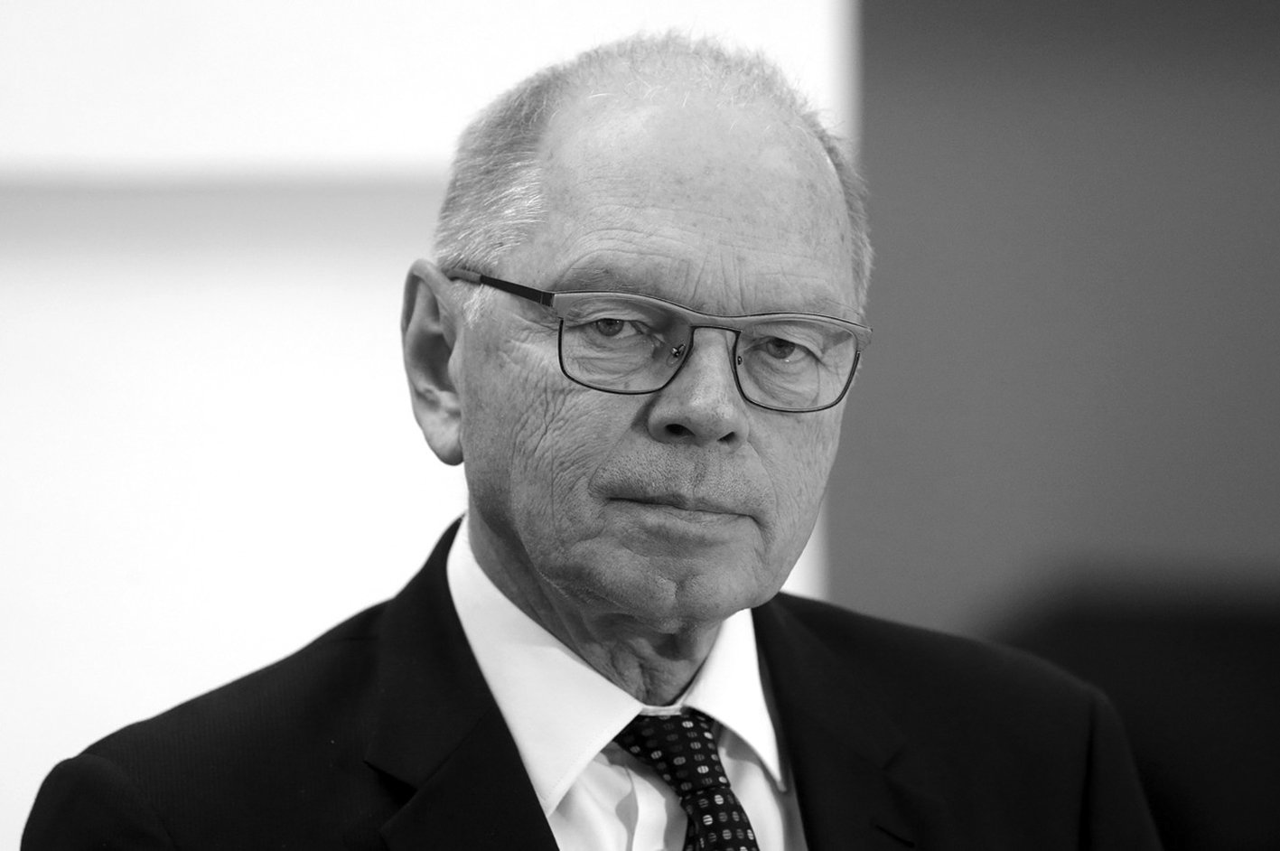 Sněmovna, jednání