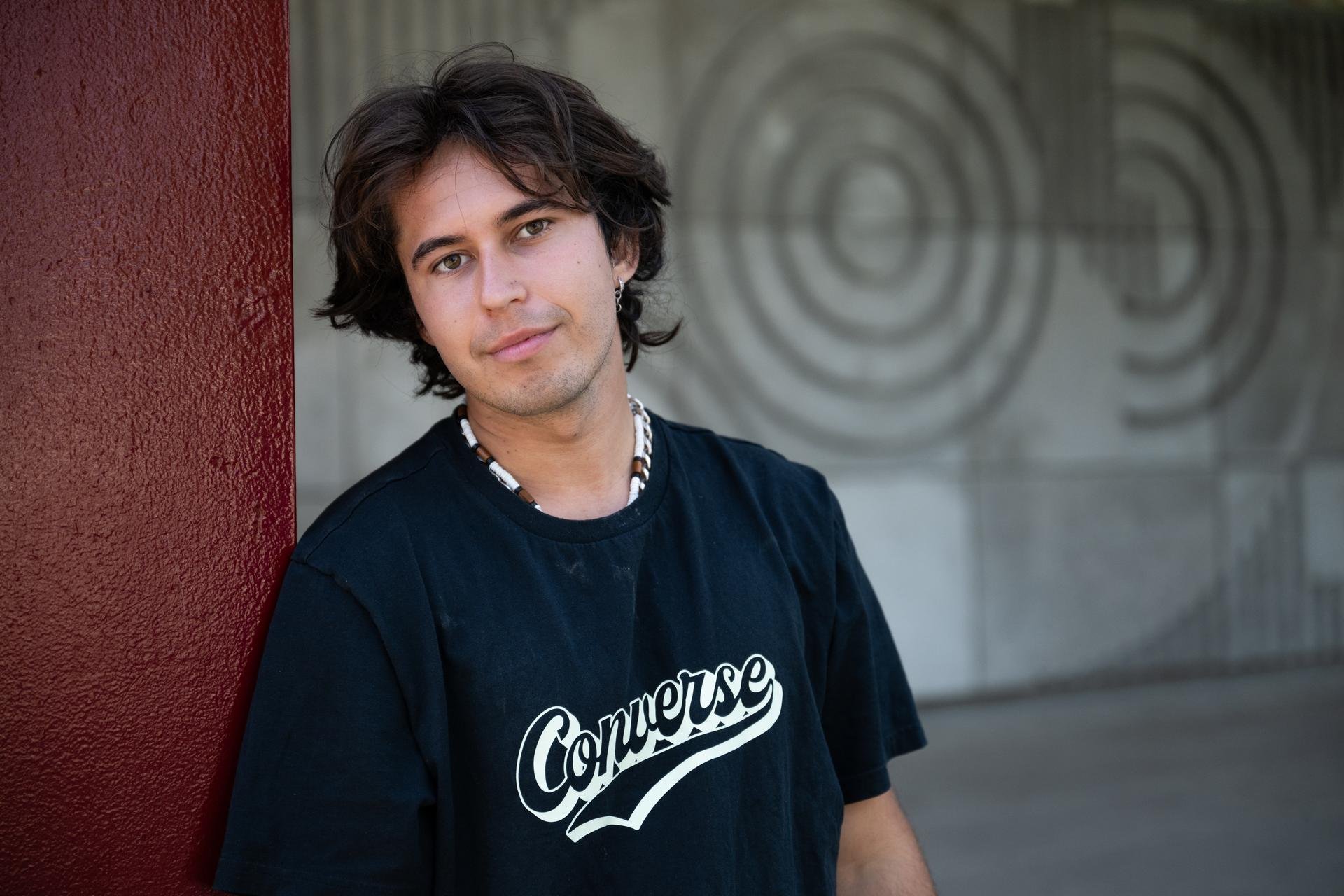 Ani nepodpořit, ani nezakázat – projekt umělce zůstává v šedé zóně. 