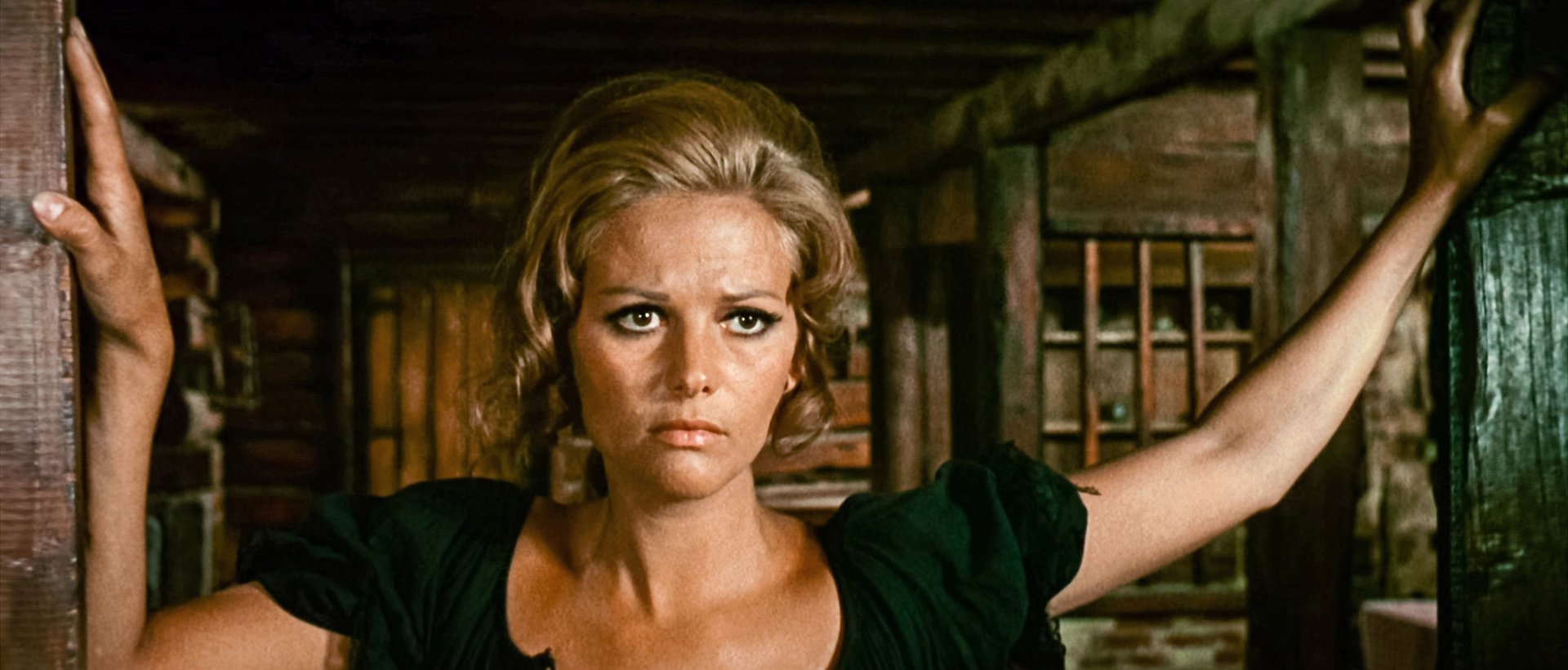 LMKMEDIA_ONCE_UPON_A_TIME_IN_THE_WEST-FILM-LMK110-35