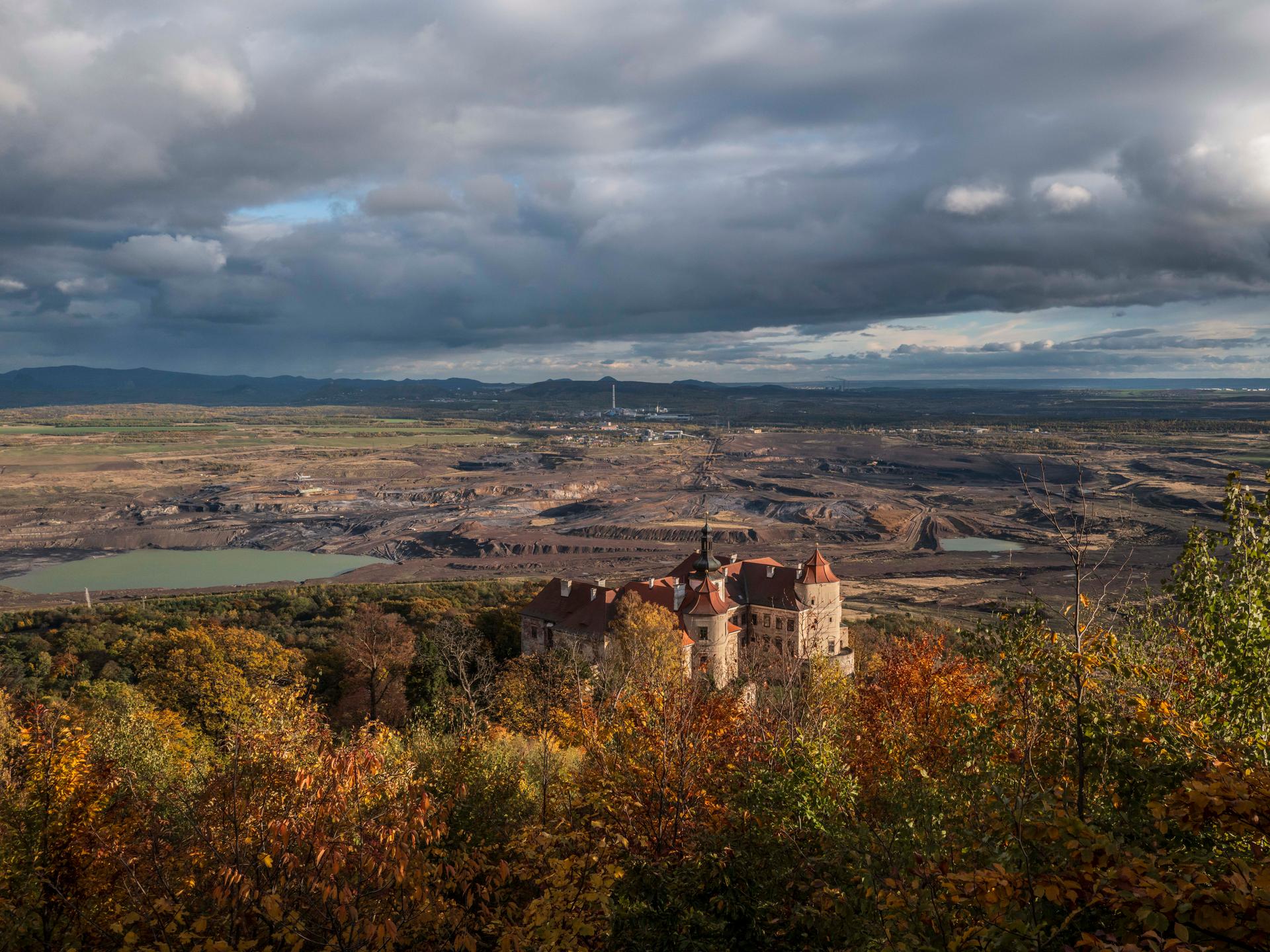 Mostecko, říjen 2025