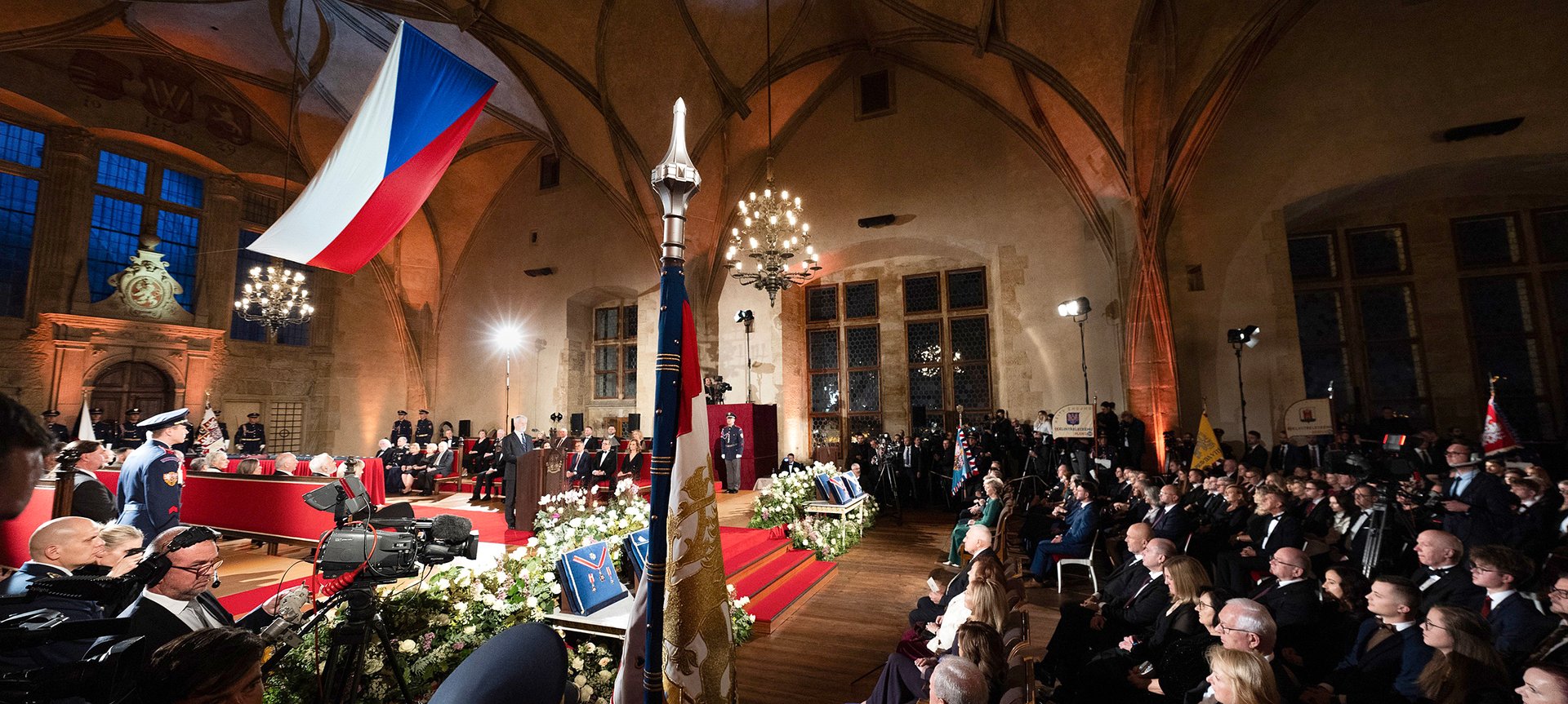 Praha 28.10.2025 Pražský hrad. Prezident republiky Petr Pavel v úterý dne 28. října 2025, při příležitosti státního svátku Dne vzniku samostatného československého státu na Pražském hradě, ceremoniá udílení státních vyznamenání ve Vladislavském sále Pražs