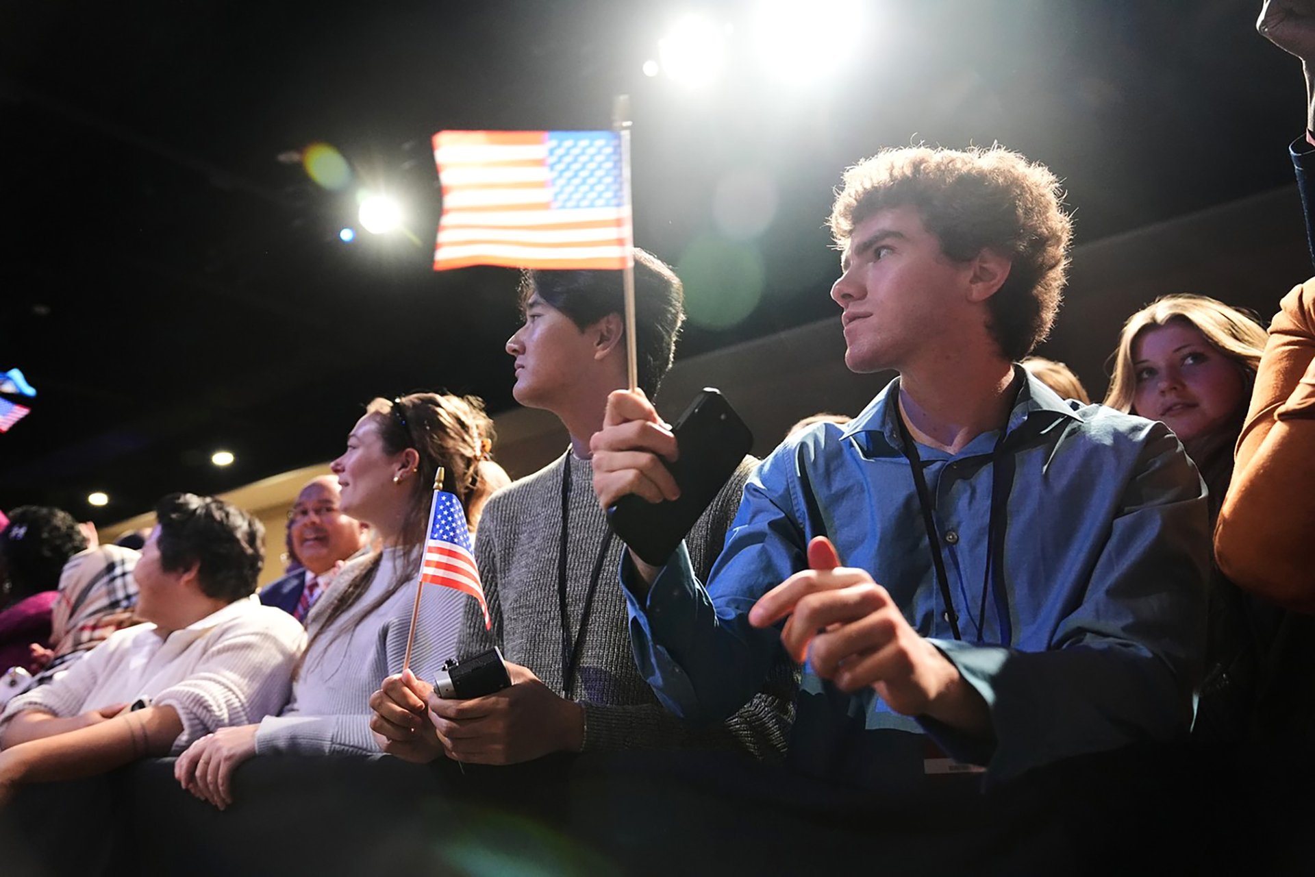 Lze z dílčích úspěchů v demokratických státech vyvodit, jak se straně povede na celonárodní úrovni?
