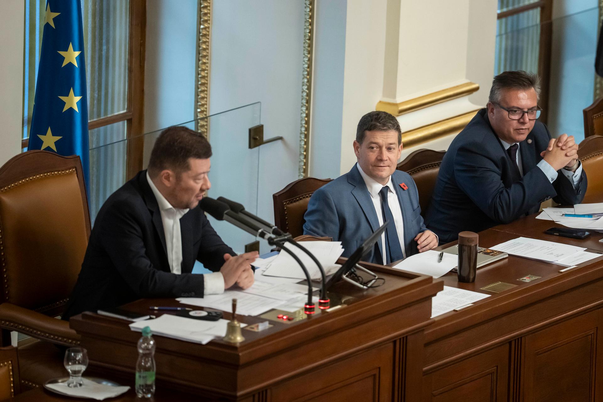 Sněmovna, 11.11. 2025