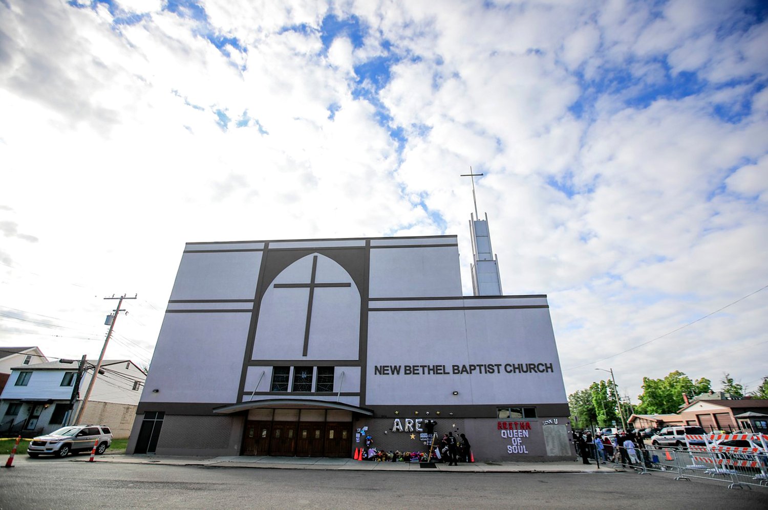 „Nejde jen o opravenou střechu, jde o zachování naděje.“ (New Bethel Baptist Church v Detroitu je jedním z významných center boje za občanská práva)