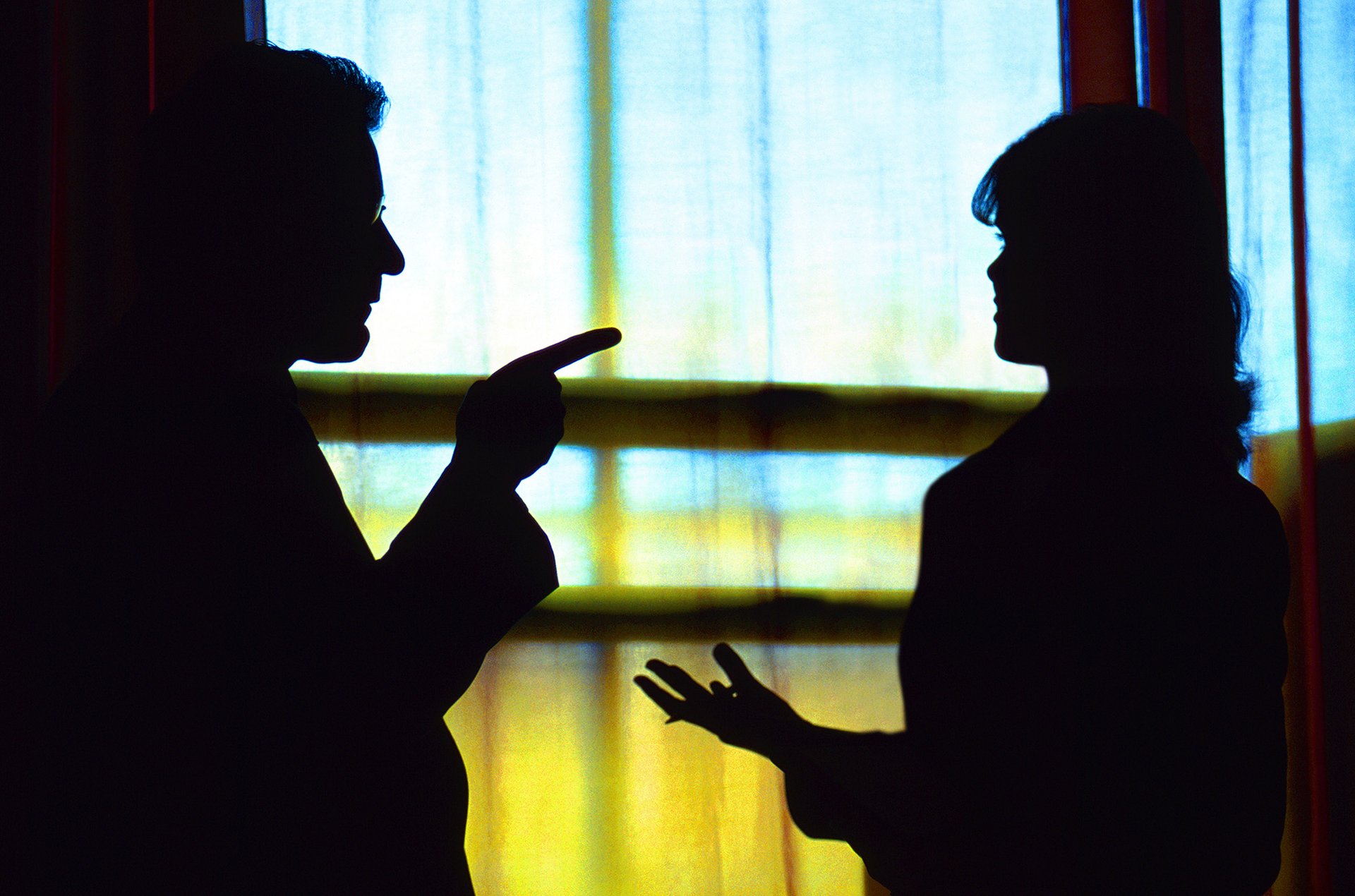 Popravdě řečeno to poslední dobou vypadá, jako by v sobě navzájem probouzeli jen to nejhorší 