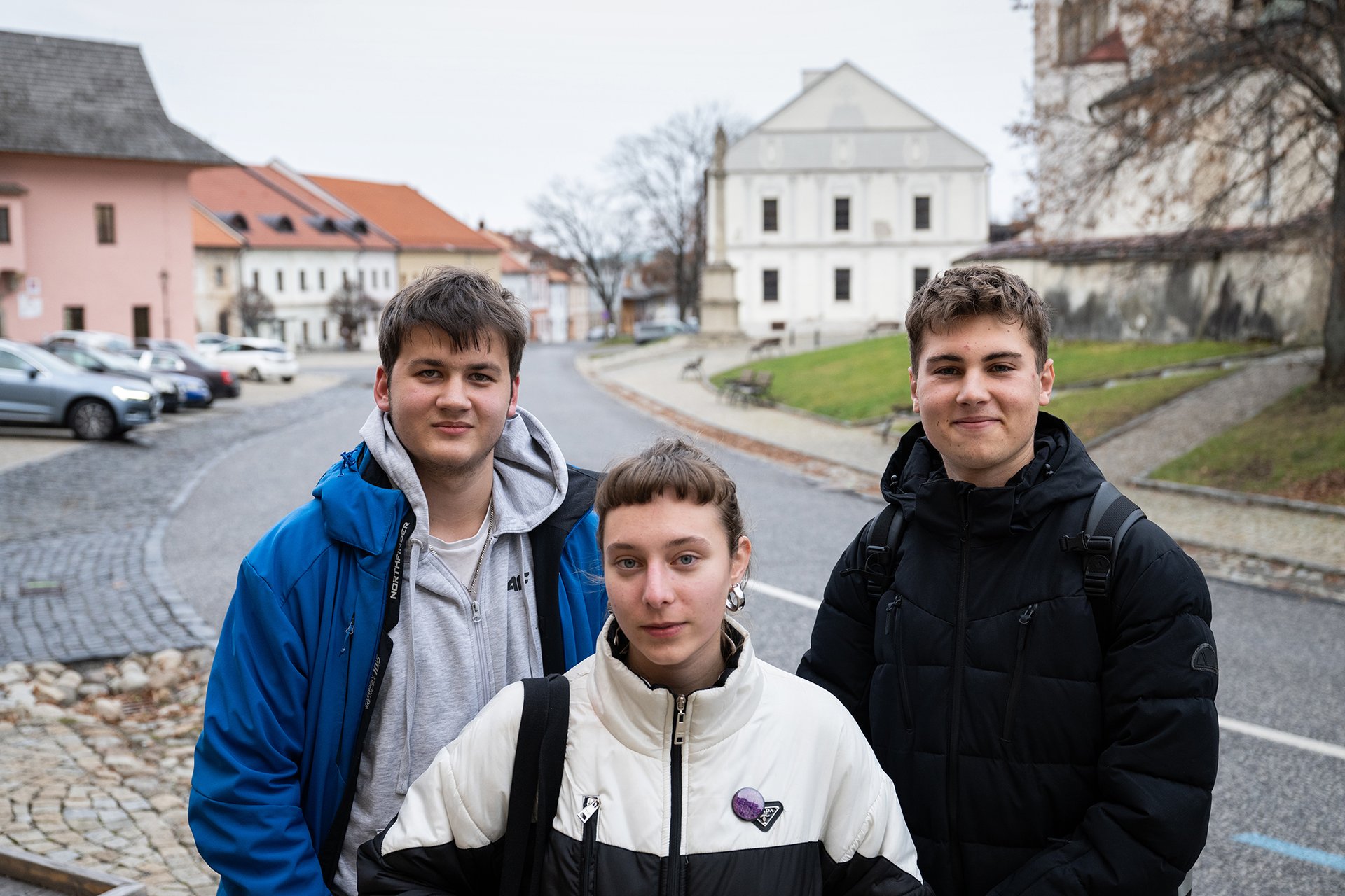 Ne, vstřícnost nebyla. (Oliver, Eugénia a Samuel)