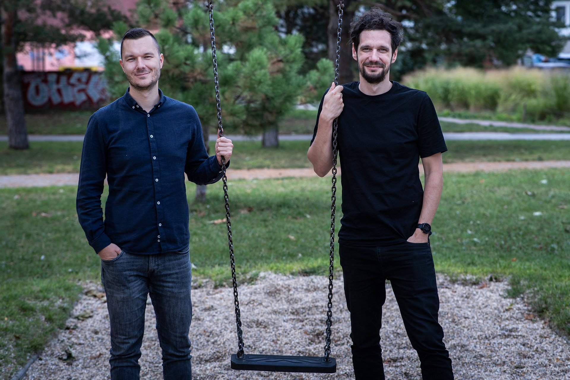 Rastislav Kačmár (vlevo) a Michal Červený alias Otcové v plenkách.