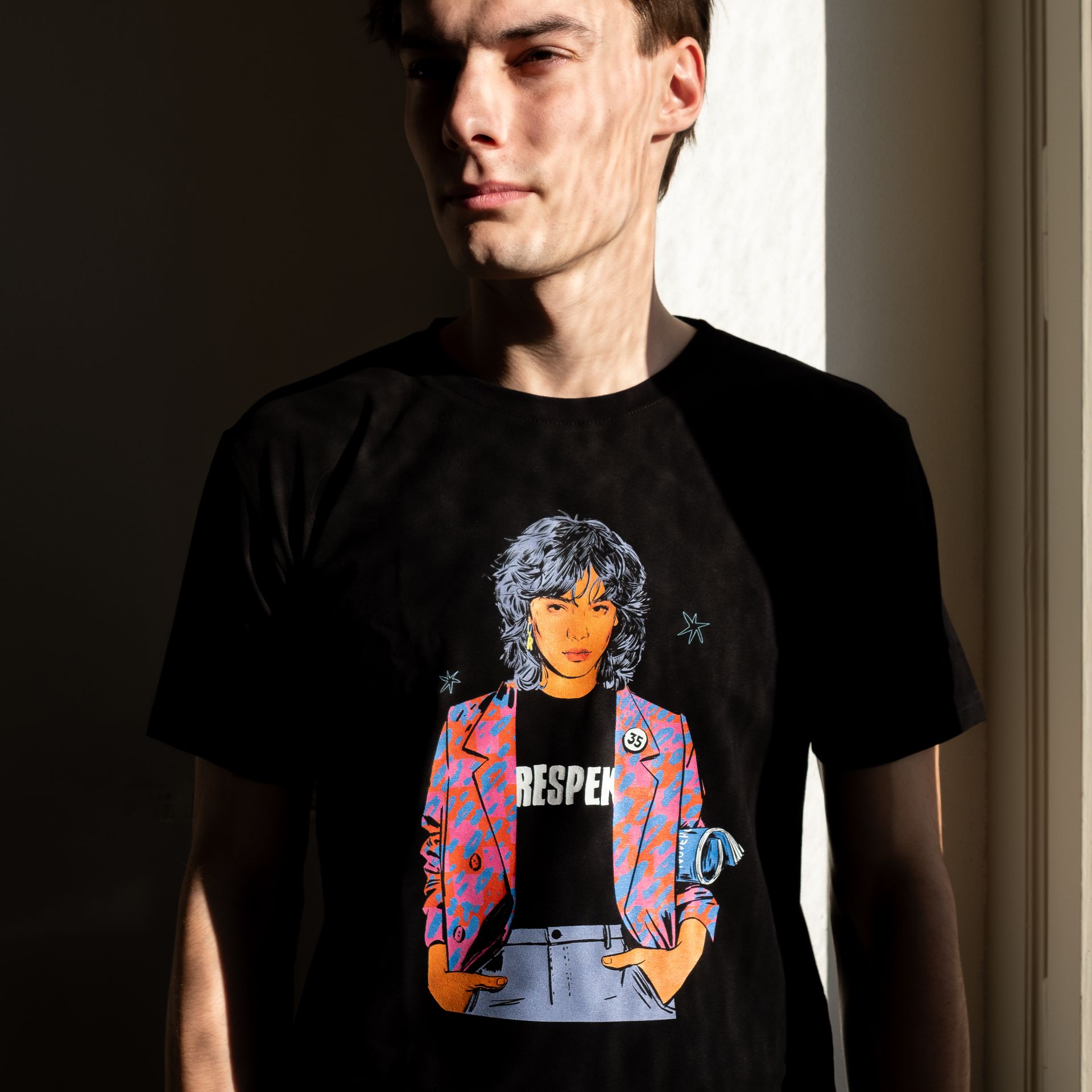 Triko s ilustrací Respekt 35 let unisex (L)