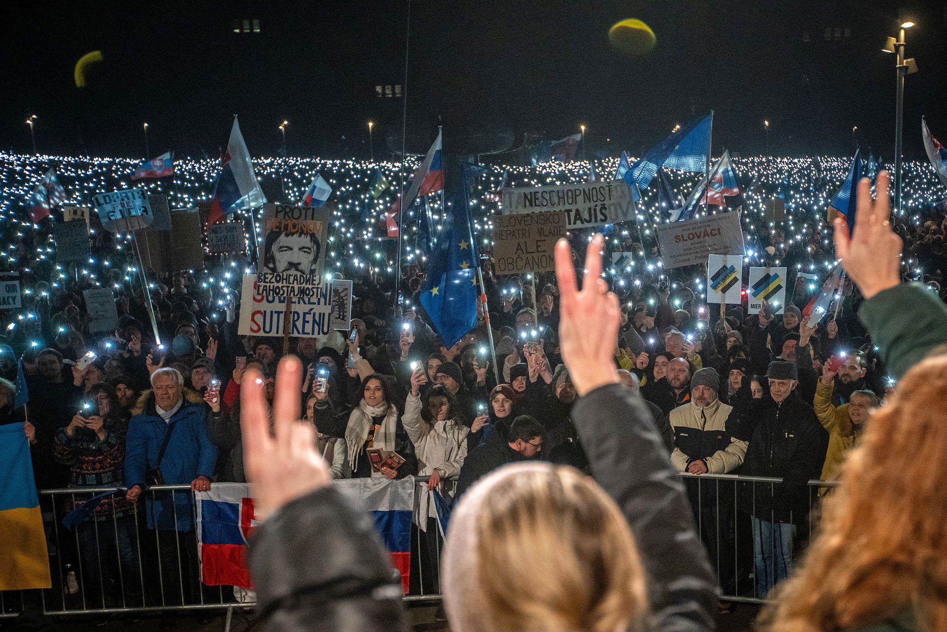 Slováci se nenechali vymyšleným pučem odradit. (Bratislava, 25. leden 2025)